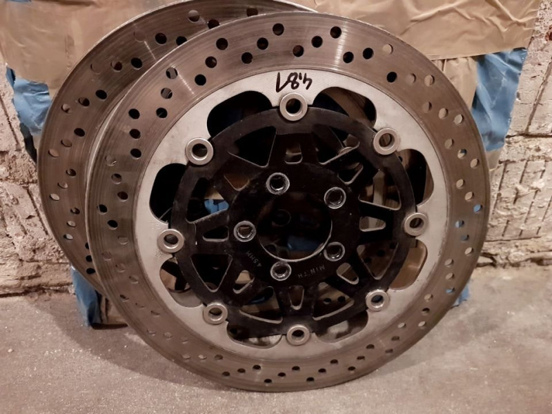 Bremsscheiben 4.8__.jpg